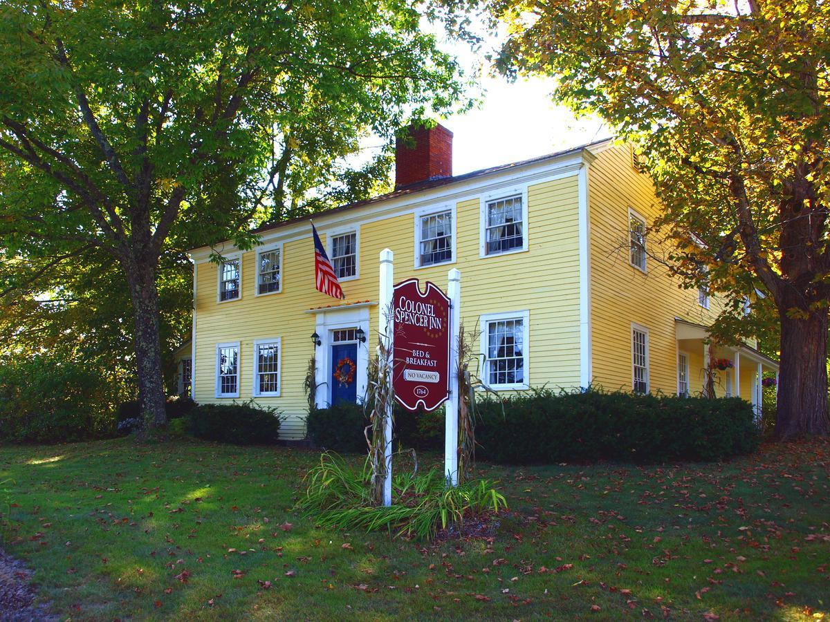 Colonel Spencer Inn Кемптон Екстер'єр фото